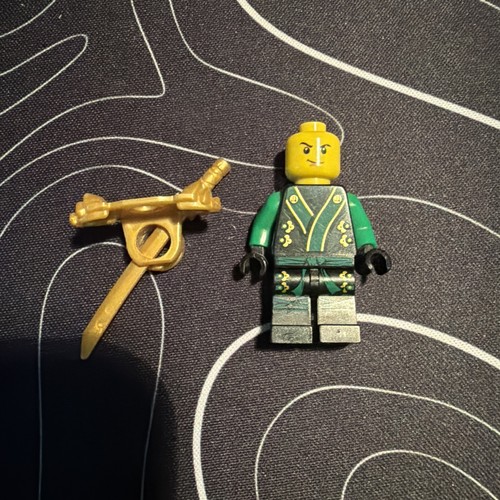 Minifigure con cappuccio